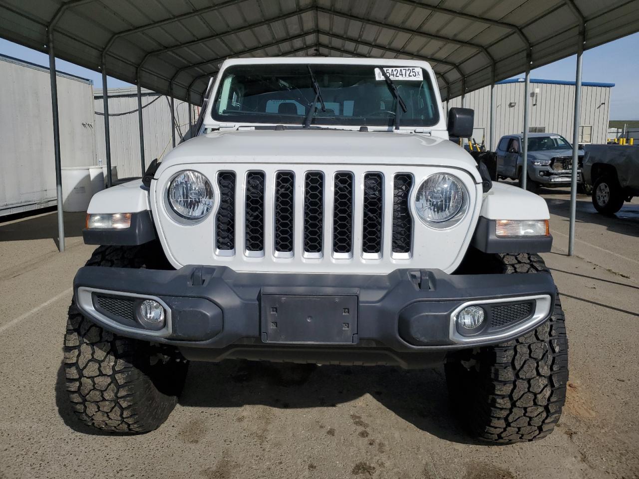 2021 Jeep Gladiator - Image 5