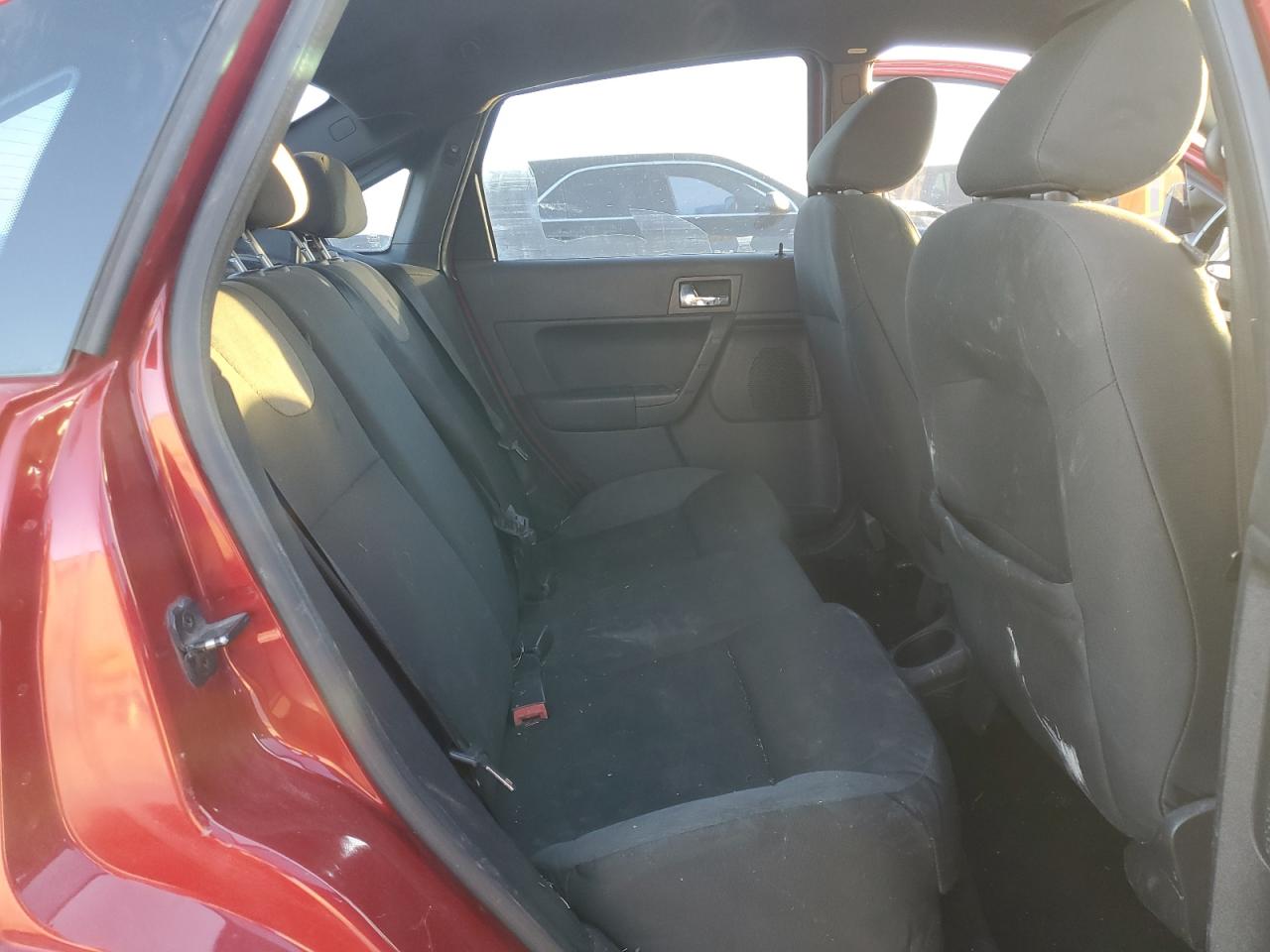 2009 Ford Focus - Image 10