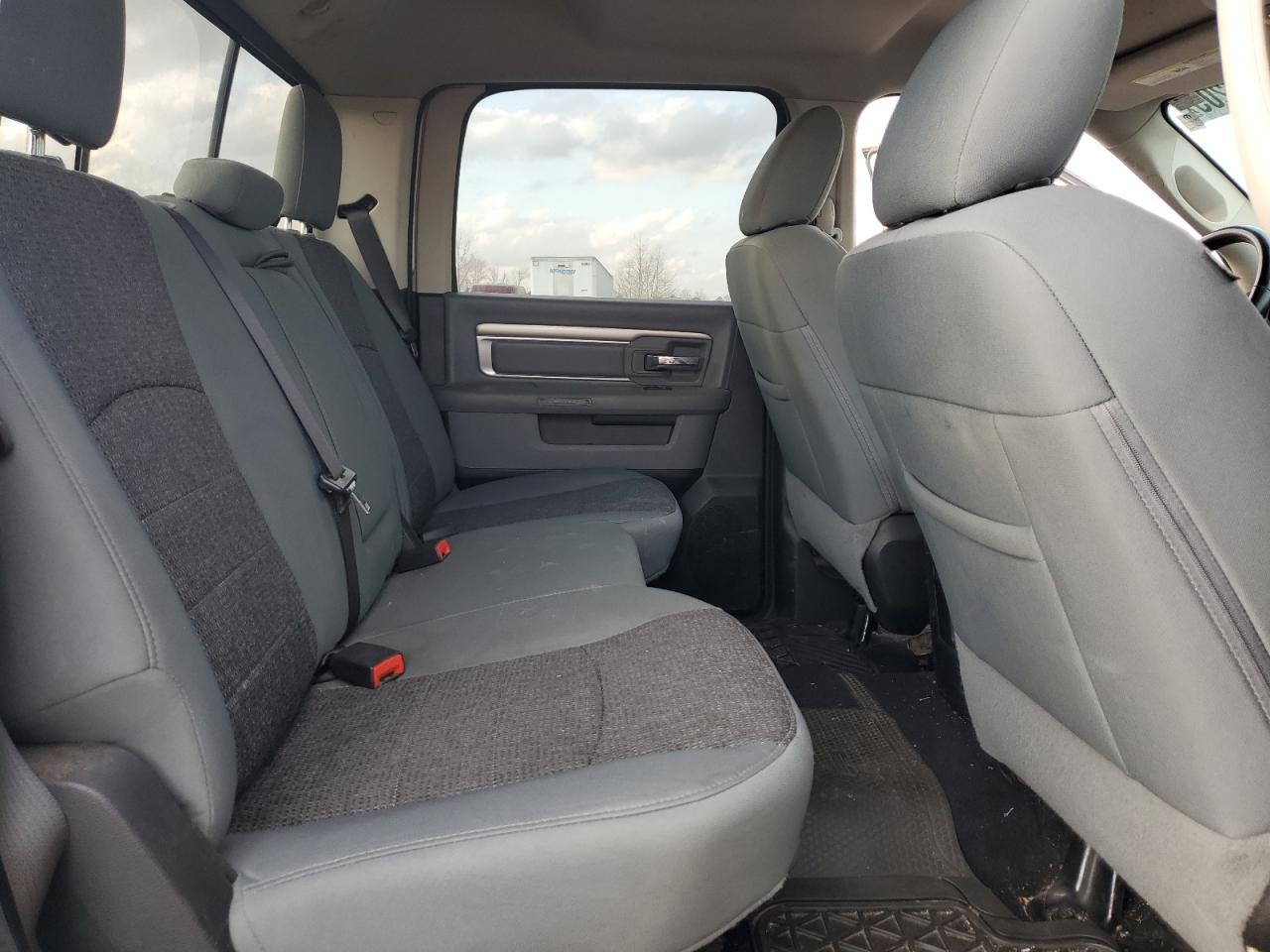 2018 RAM 1500 - Image 10