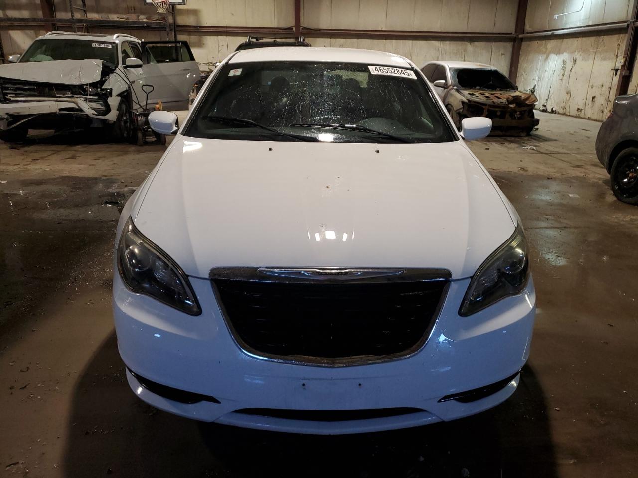2011 Chrysler 200 - Image 5