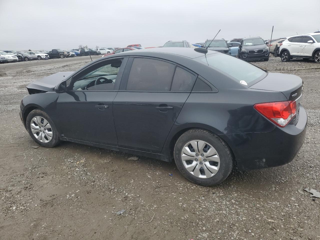 2015 Chevrolet Cruze - Image 2