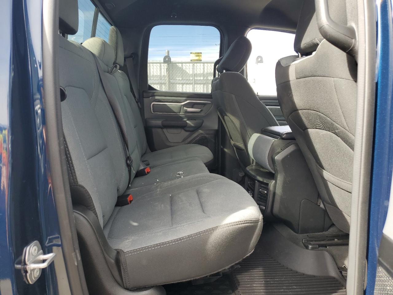 2021 RAM 1500 - Image 10