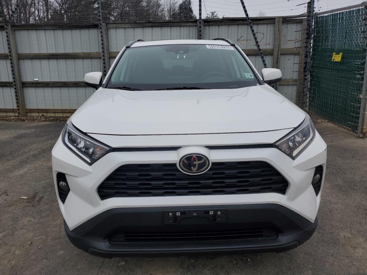 2021 Toyota RAV 4 - Image 5