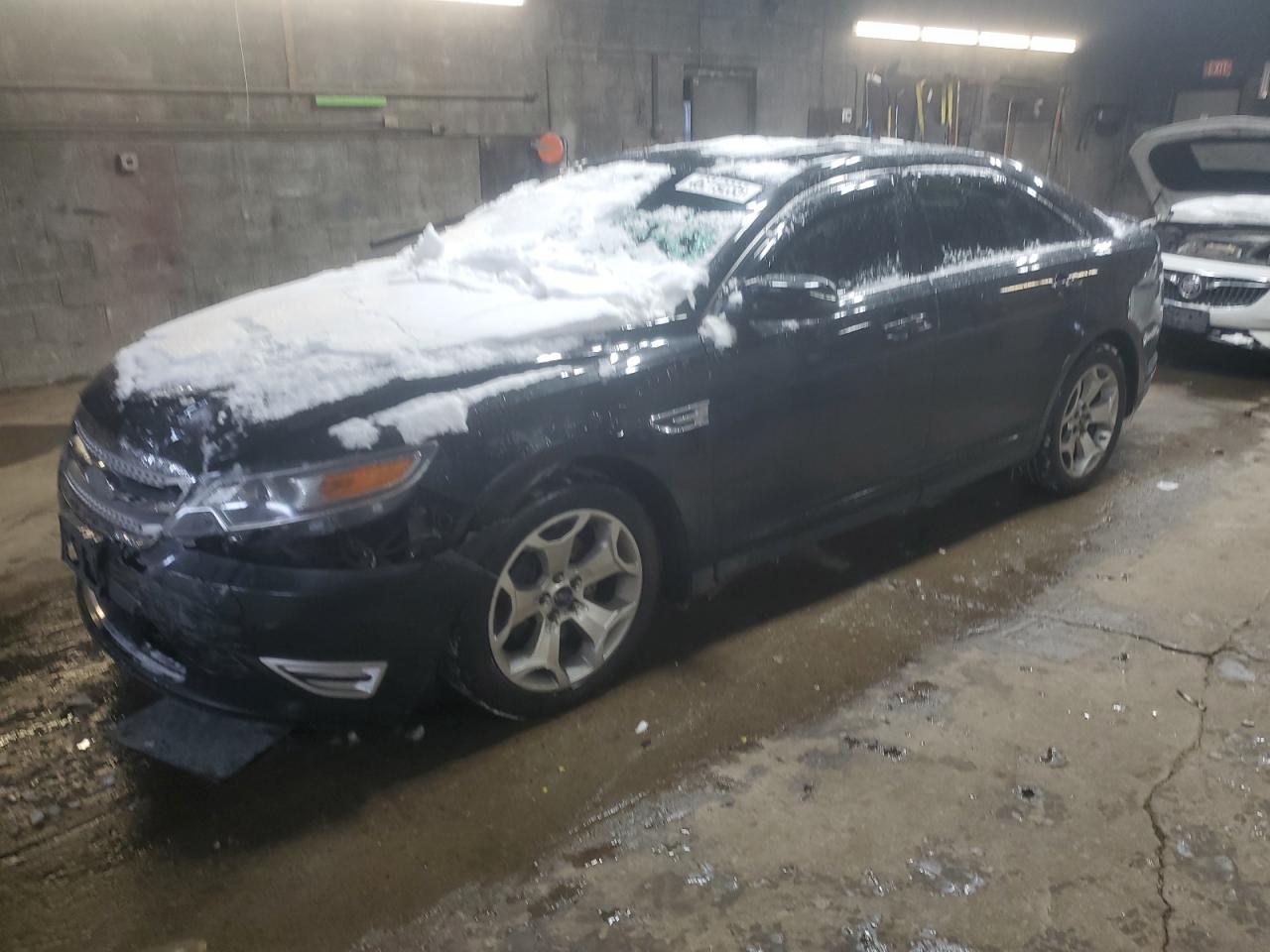2012 Ford Taurus - Image 1