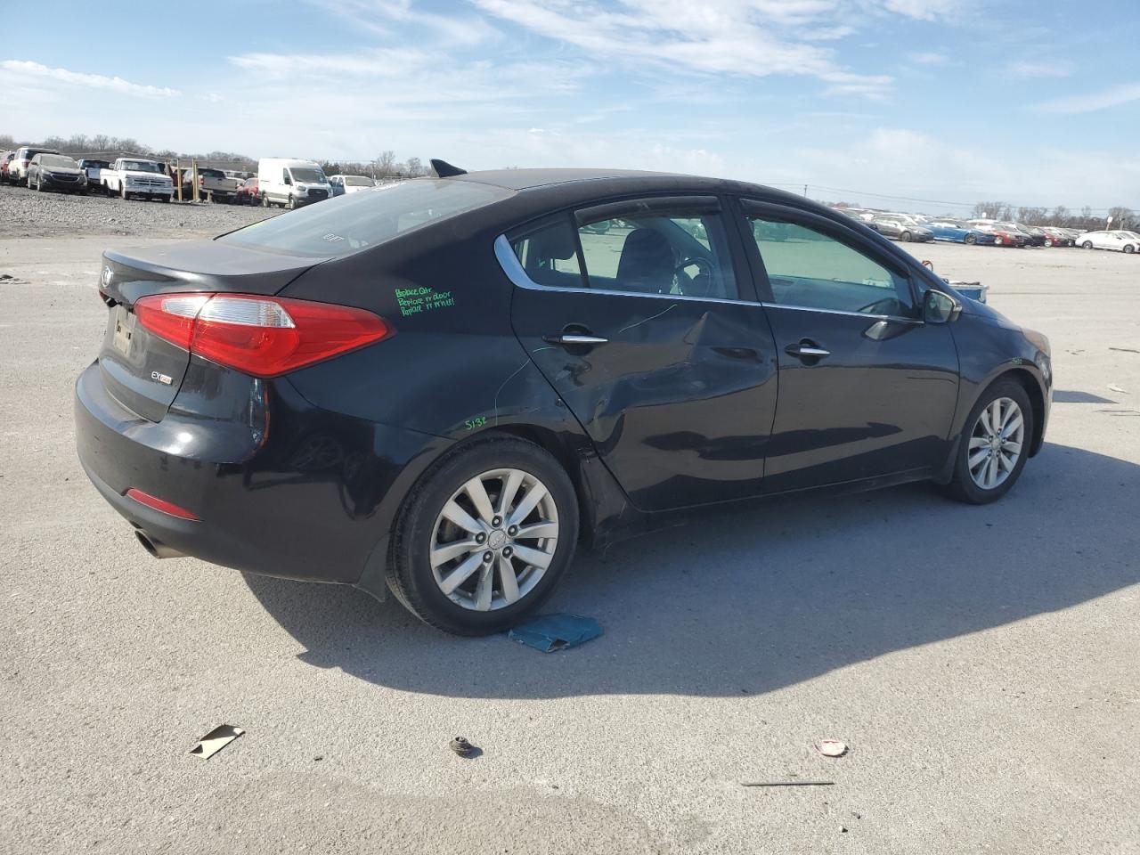 2015 Kia Forte - Image 3