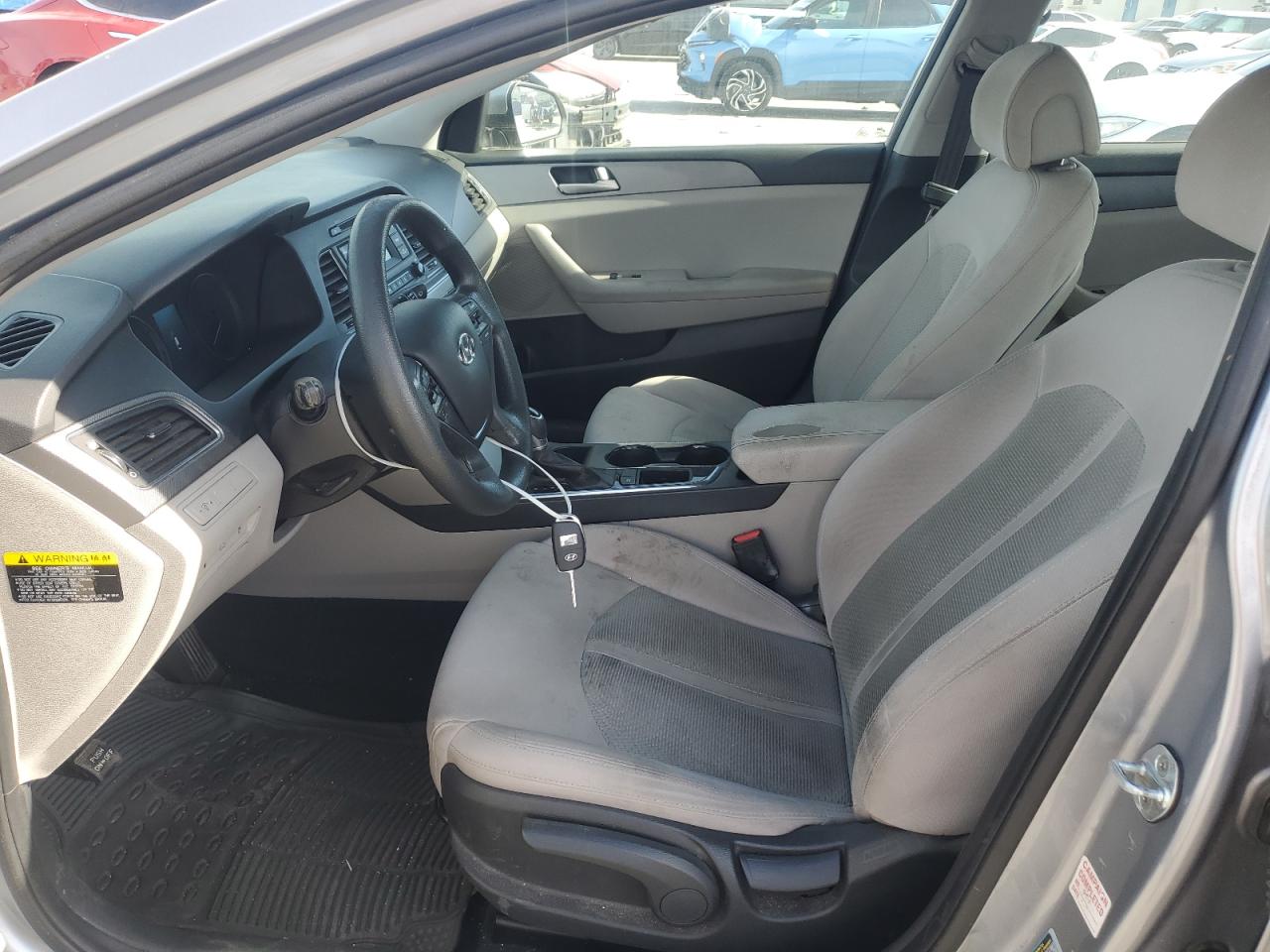 2017 Hyundai Sonata - Image 7