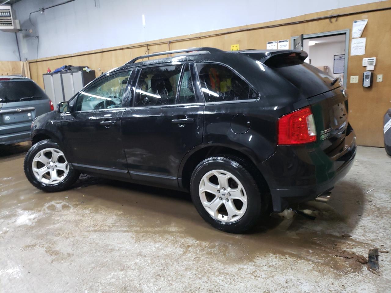 2013 Ford Edge - Image 2