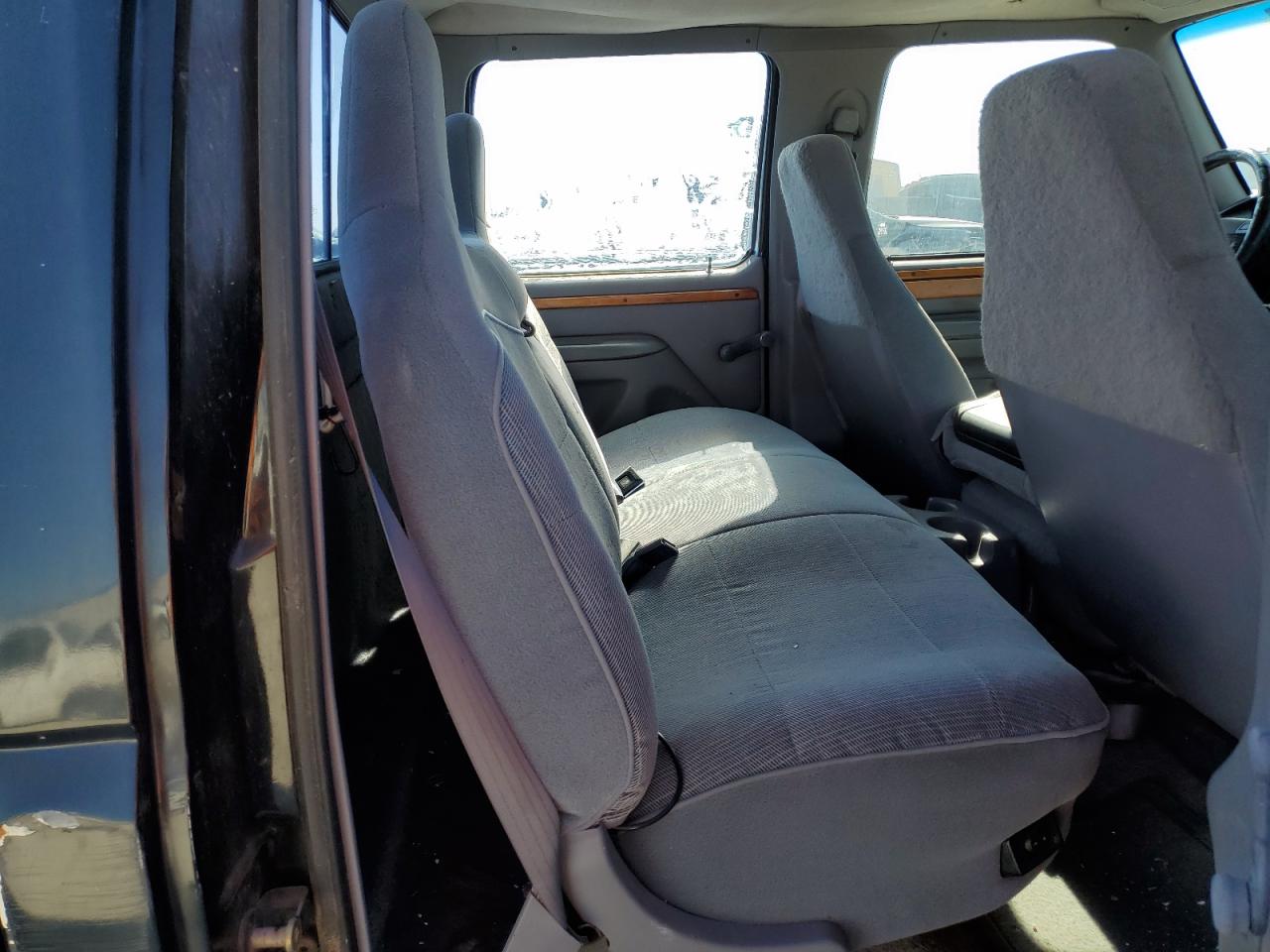 1995 Ford F-150 - Image 10