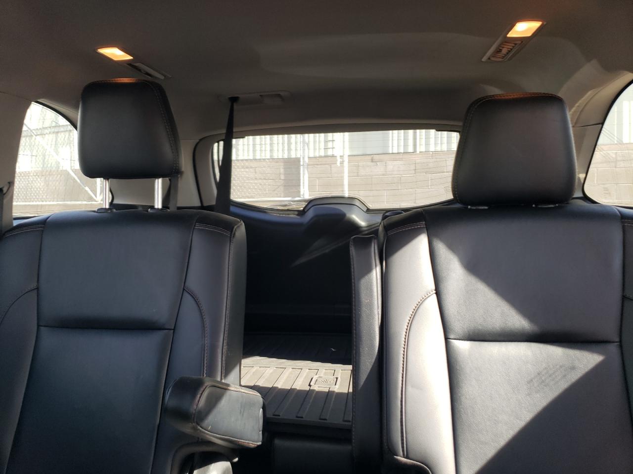 2019 Toyota Highlander - Image 10
