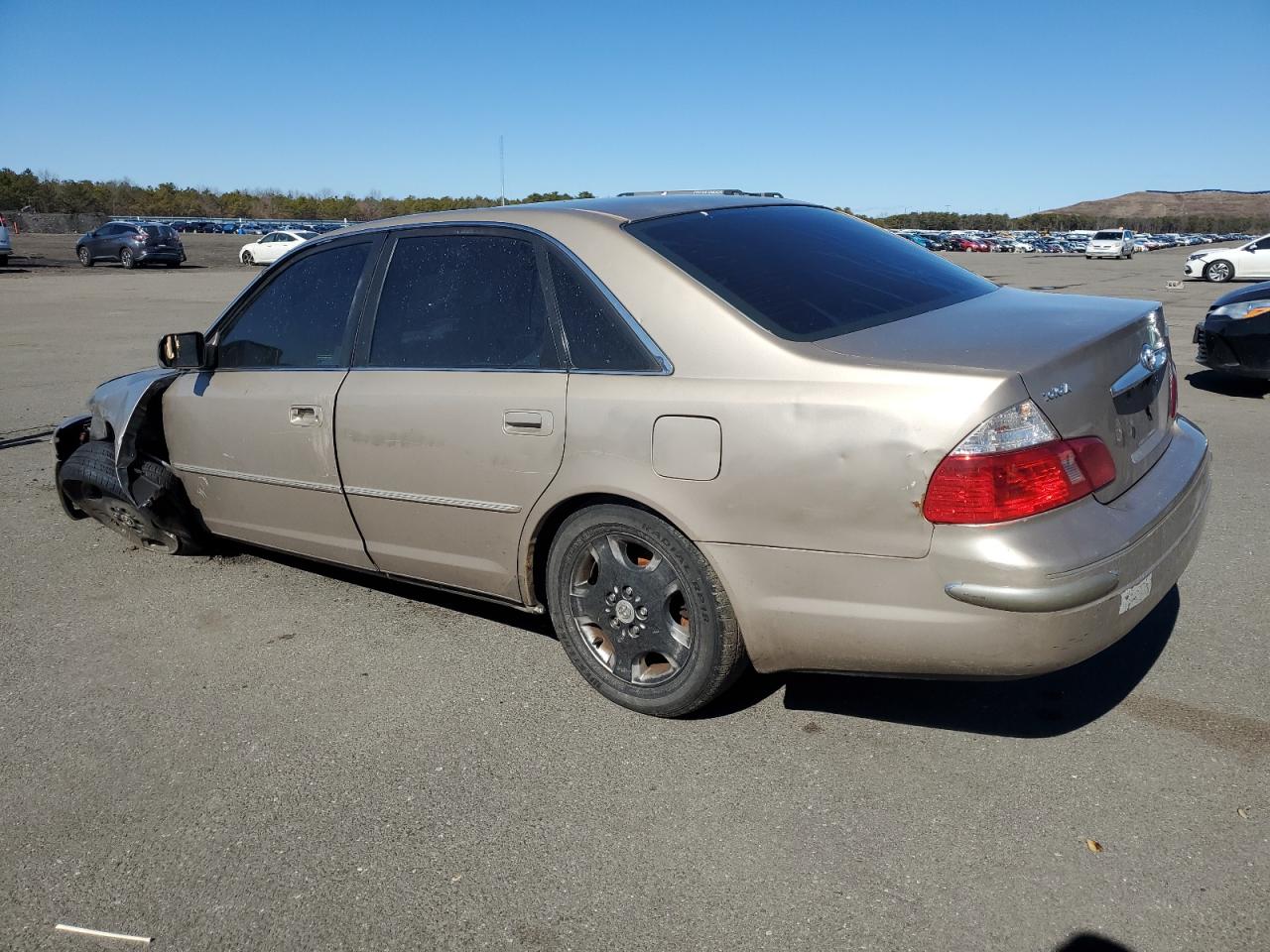 2003 Toyota Avalon - Image 2