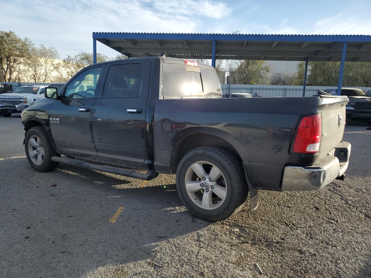 2016 RAM 1500 - Image 2