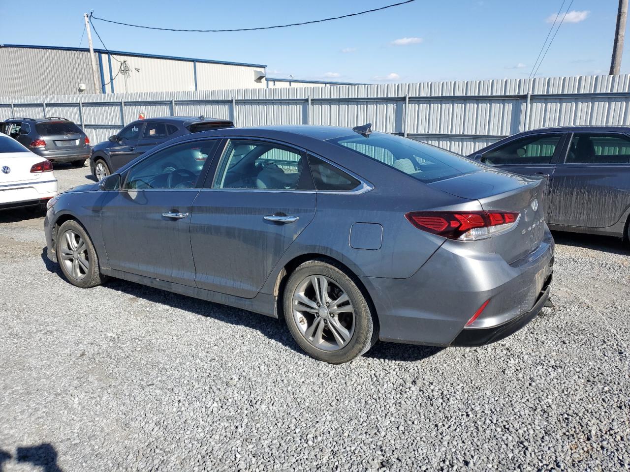 2018 Hyundai Sonata - Image 2
