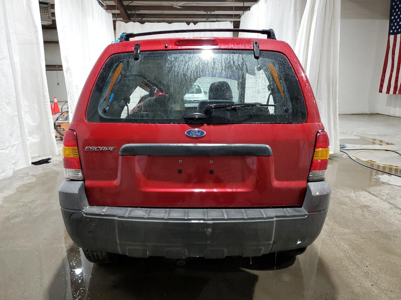 2007 Ford Escape - Image 6