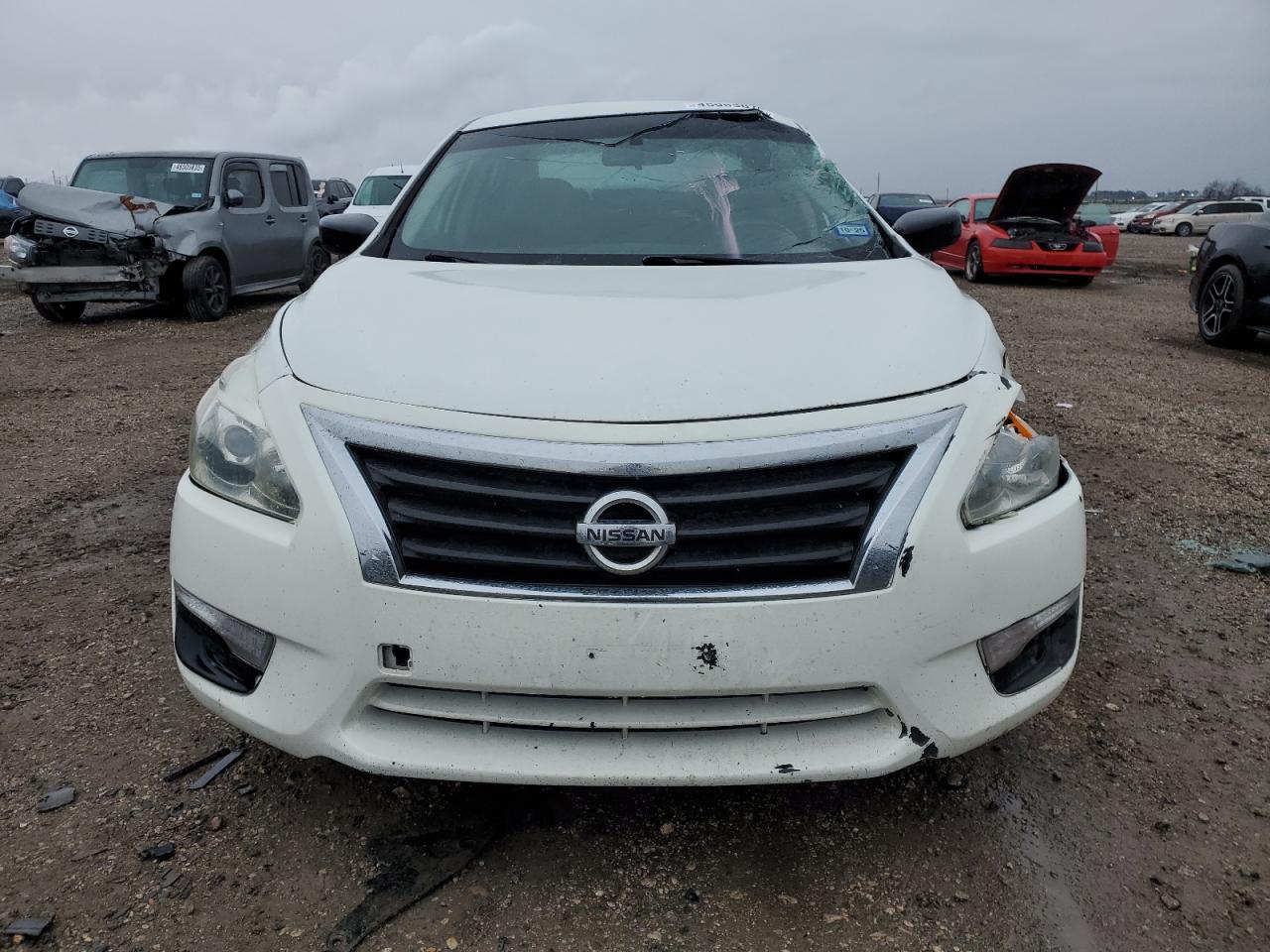 2014 Nissan Altima - Image 5