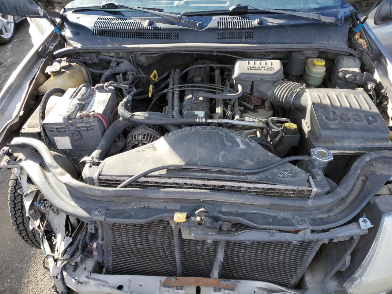 1999 Jeep Grand Cherokee - Image 12