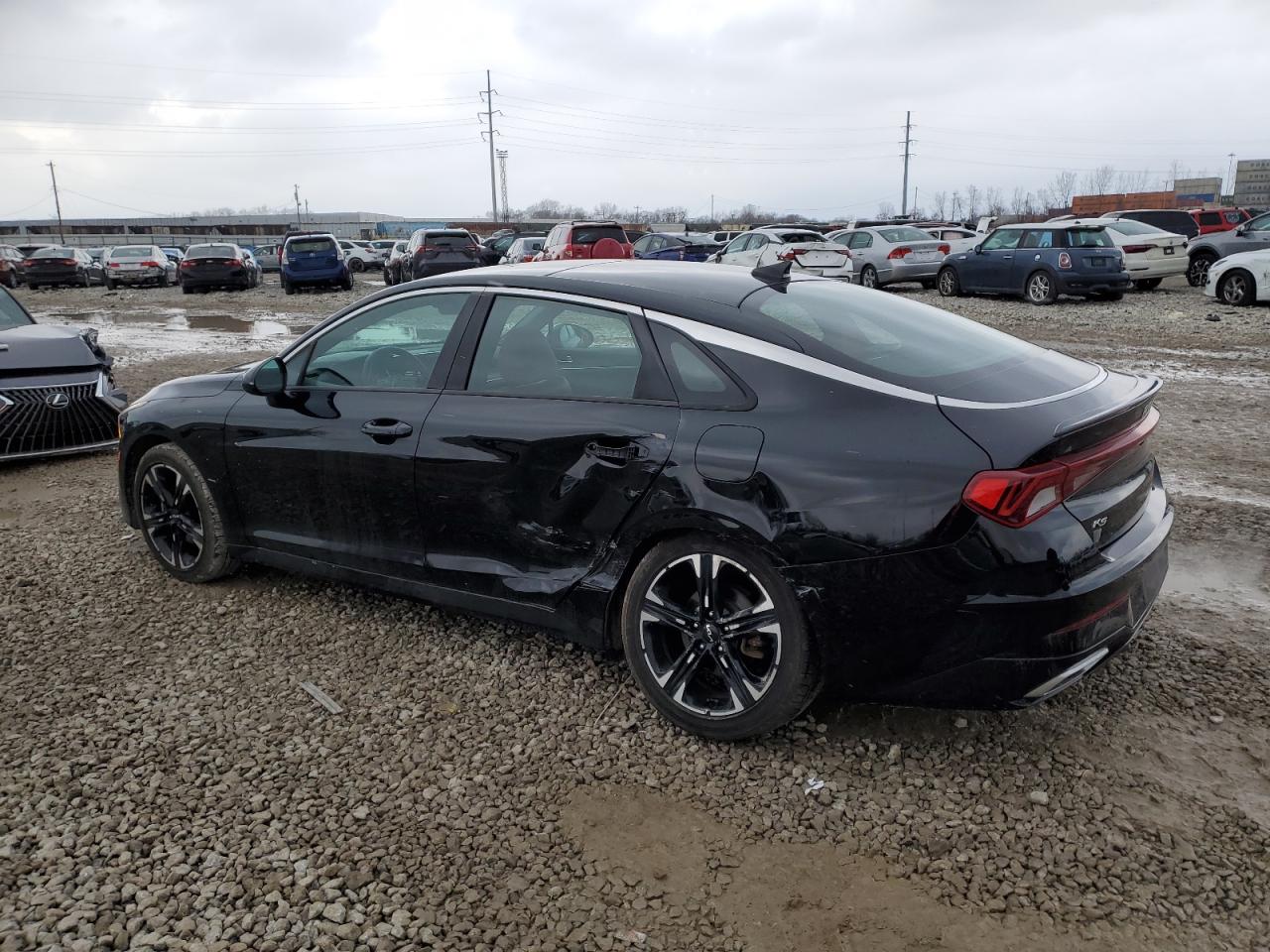 2022 Kia K5 - Image 2