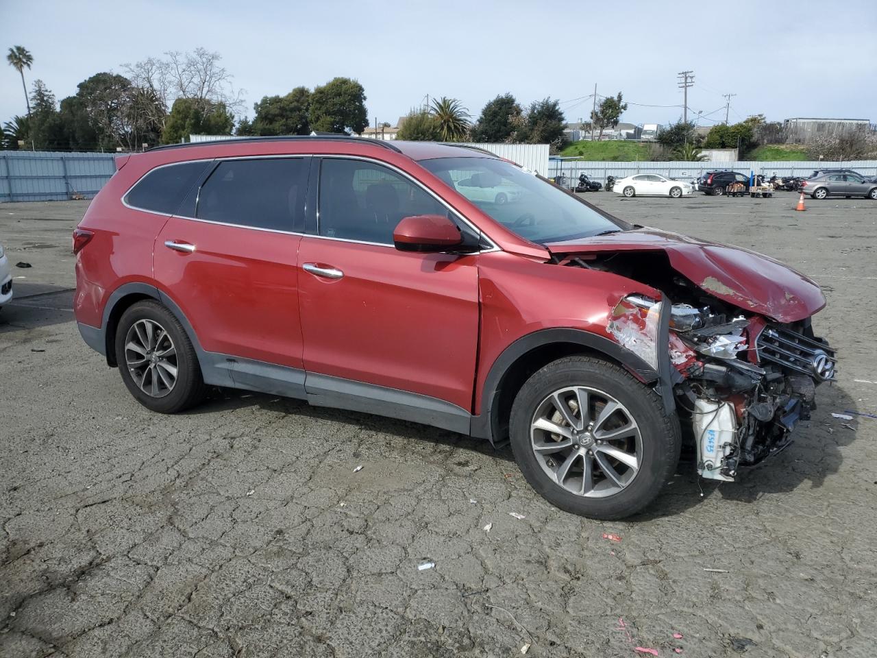 2017 Hyundai Santa Fe - Image 4