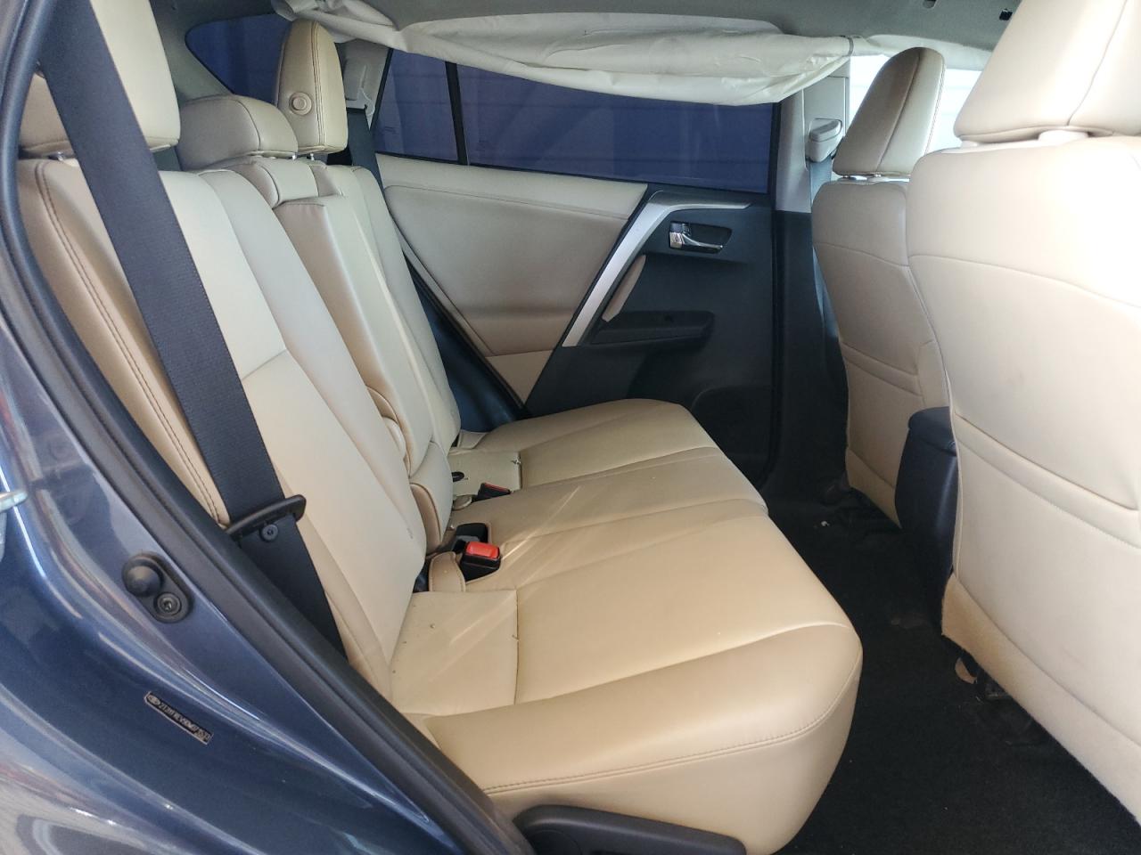 2013 Toyota RAV 4 - Image 12