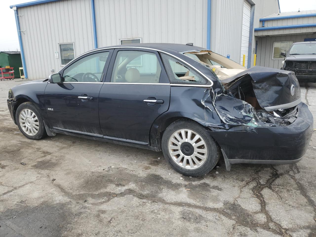 2008 Mercury Sable - Image 2