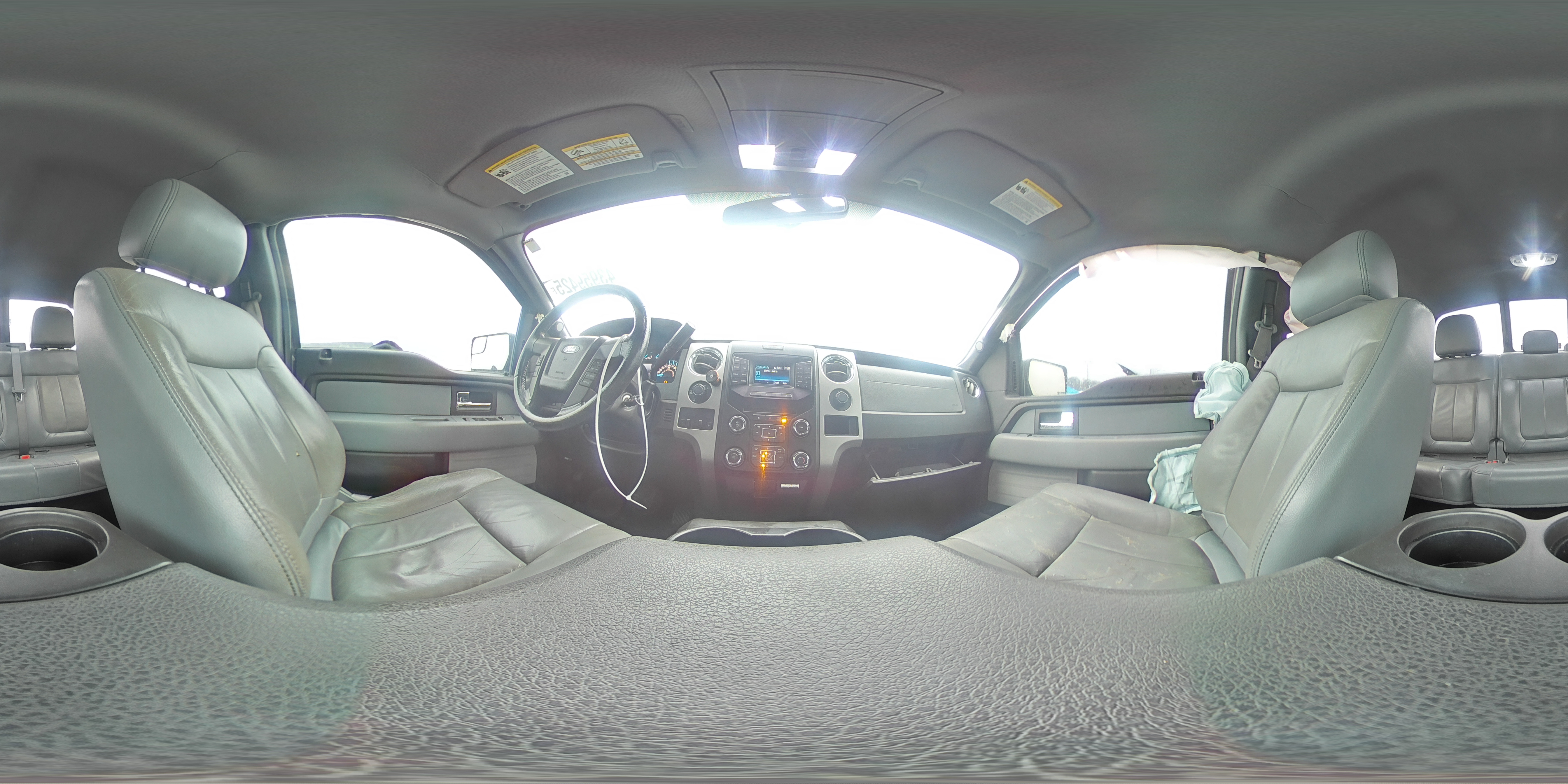 2014 Ford F-150 - Image 14