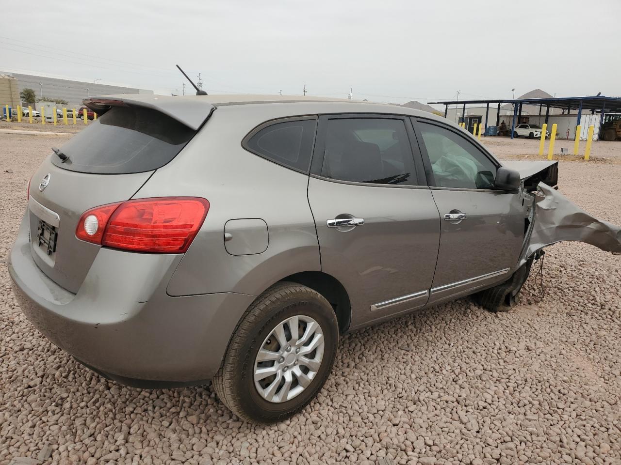 2011 Nissan Rogue - Image 3