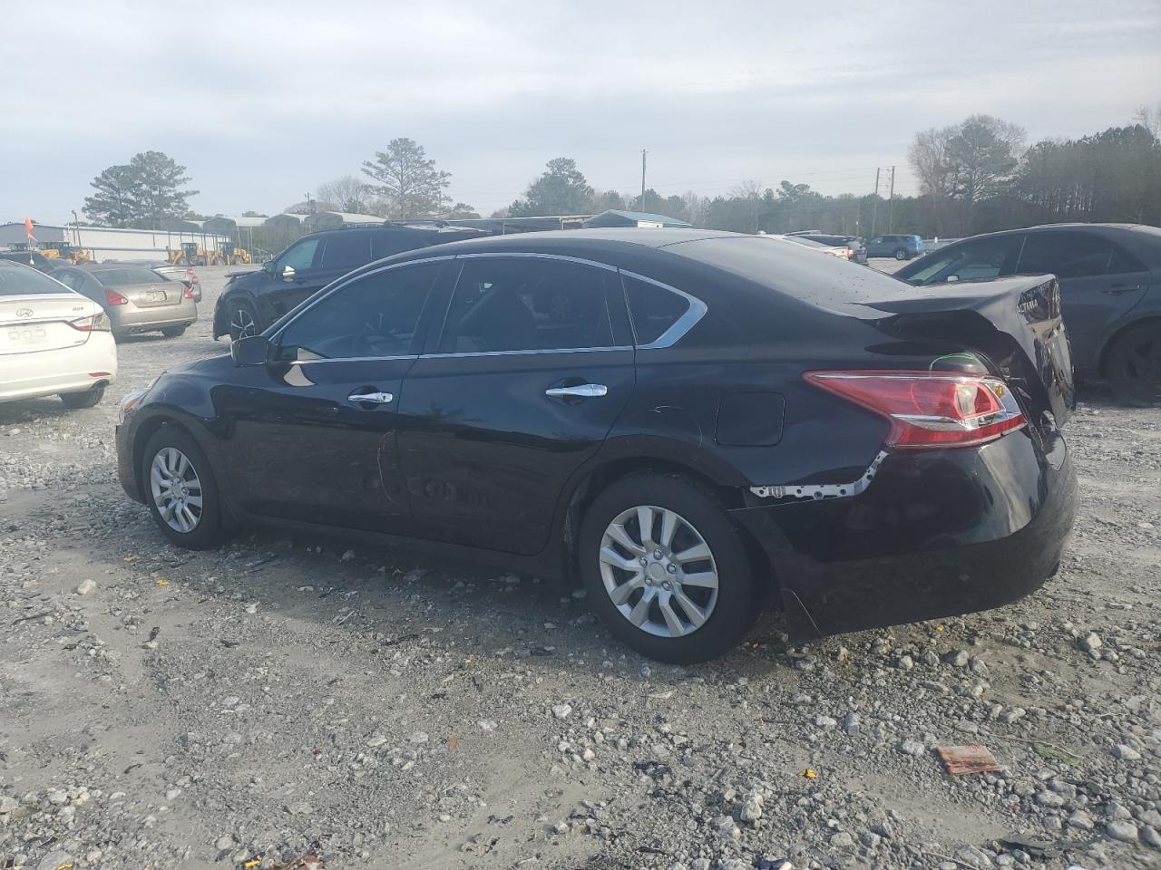 2013 Nissan Altima - Image 2