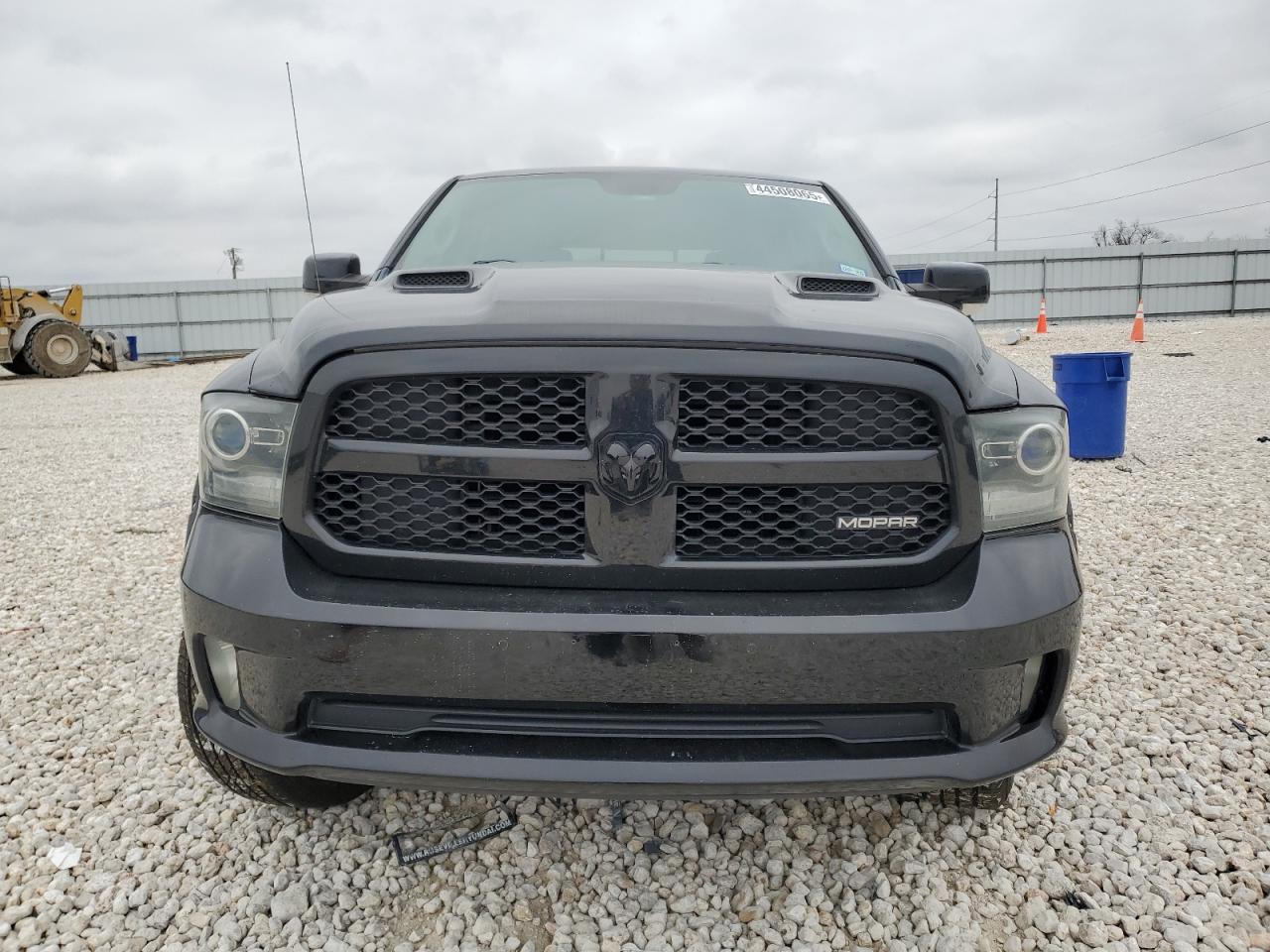 2014 RAM 1500 - Image 5