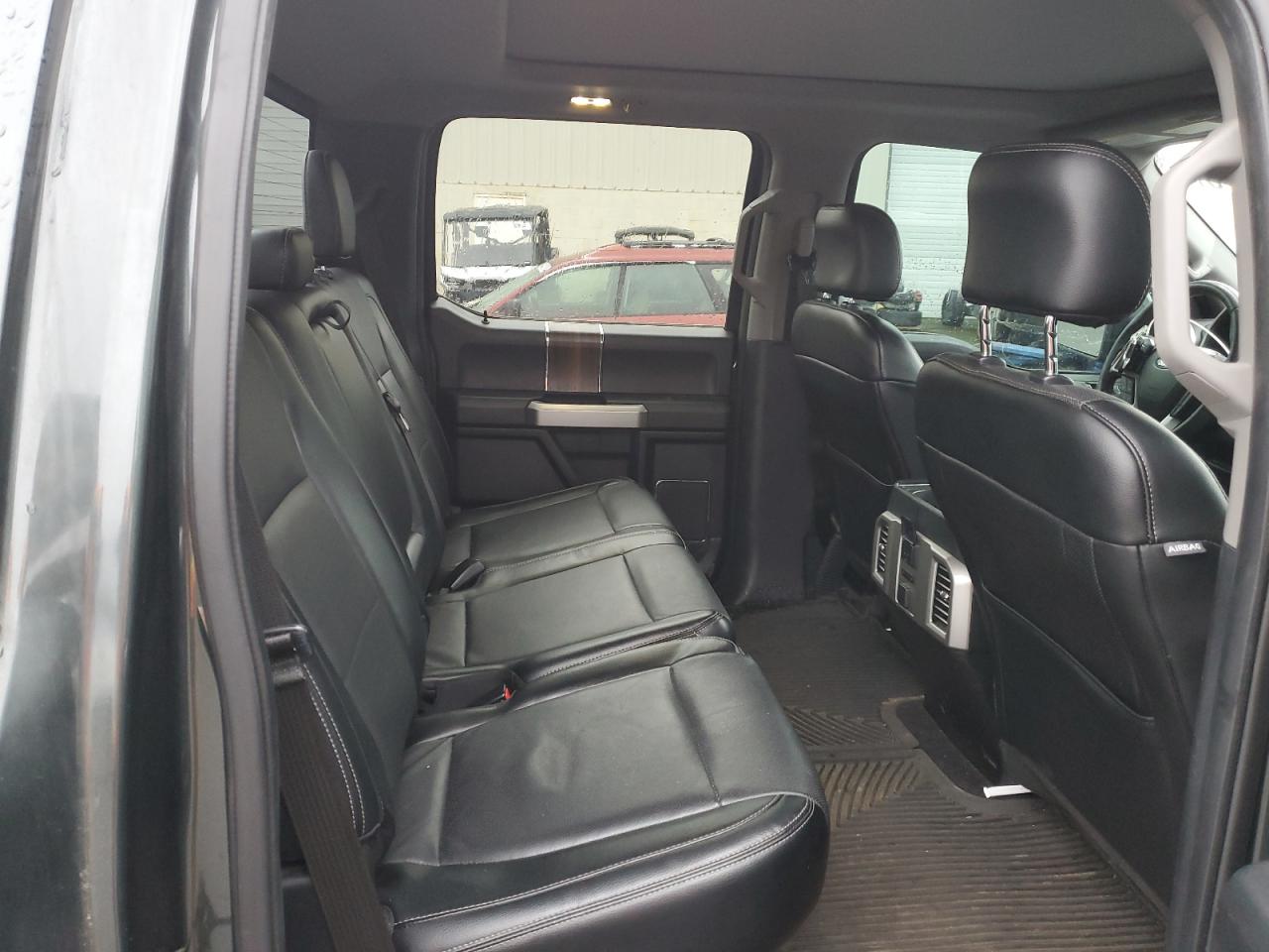 2015 Ford F-150 - Image 10
