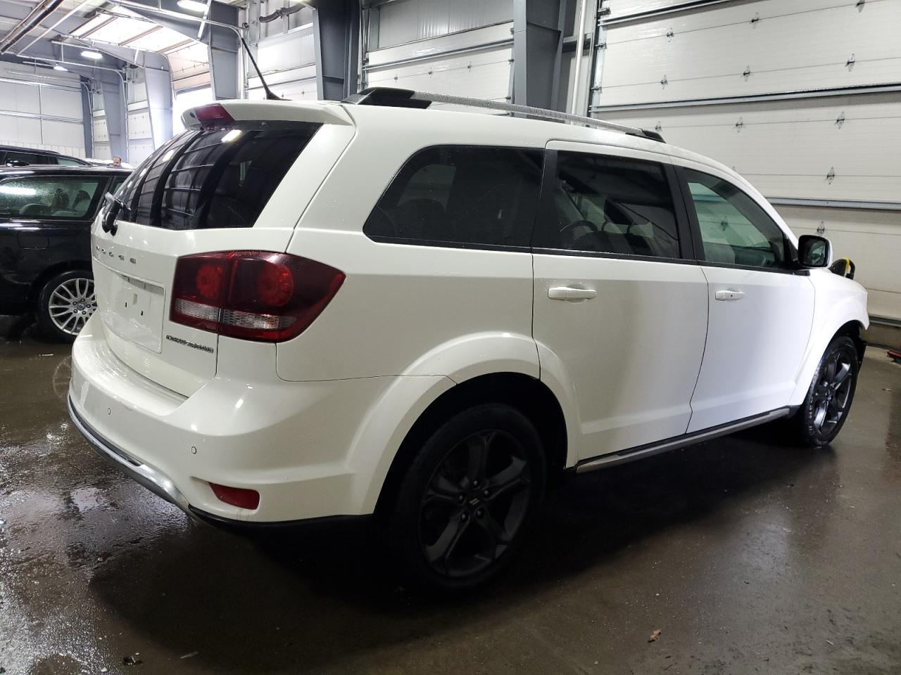 2018 Dodge Journey - Image 3