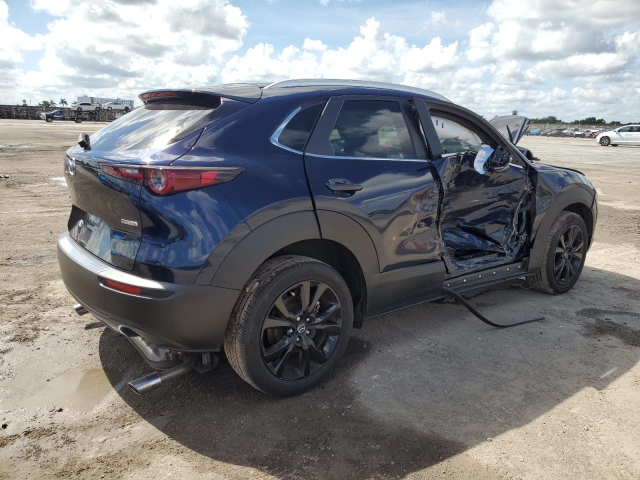 2024 Mazda CX-30 - Image 3