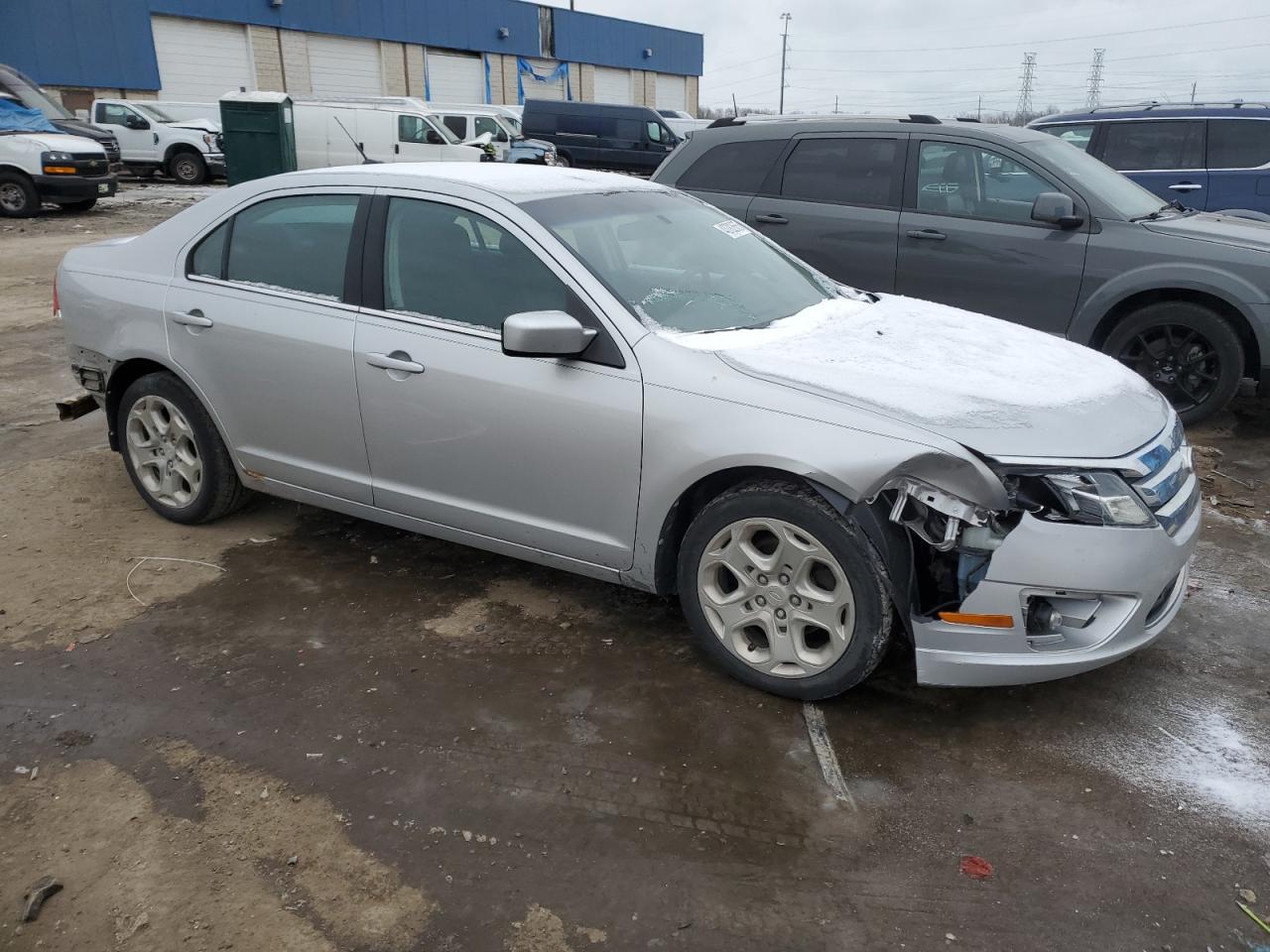 2010 Ford Fusion - Image 4
