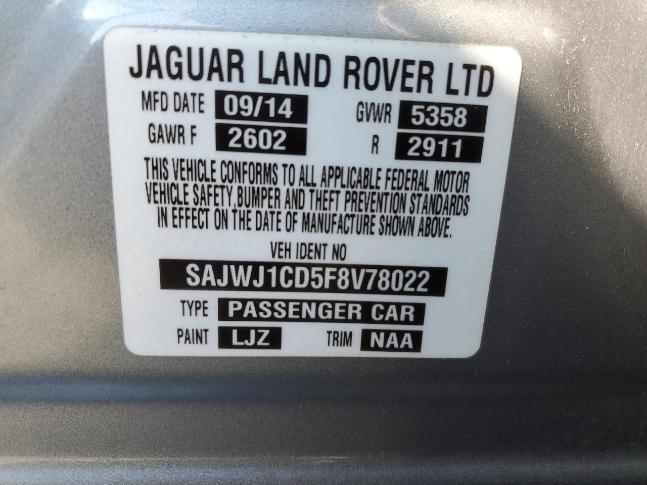 2015 Jaguar XJ - Image 12