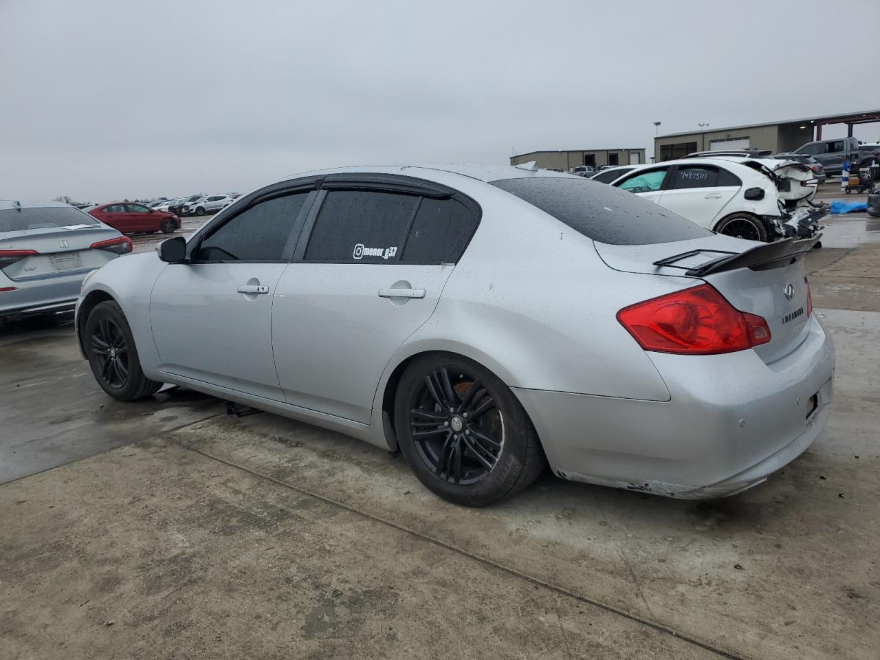 2013 Infiniti G - Image 2