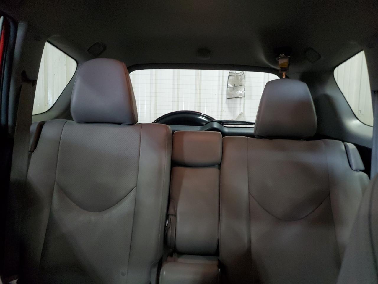 2012 Toyota RAV 4 - Image 10