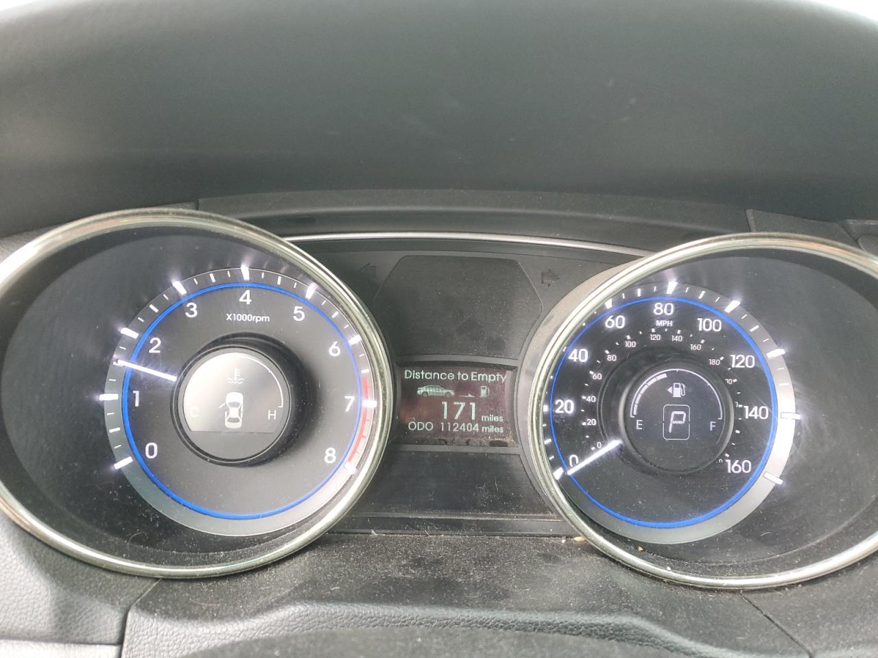 2011 Hyundai Sonata - Image 9