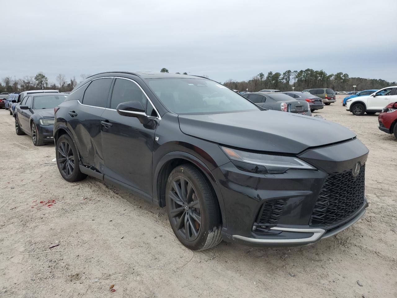 2024 Lexus RX - Image 4