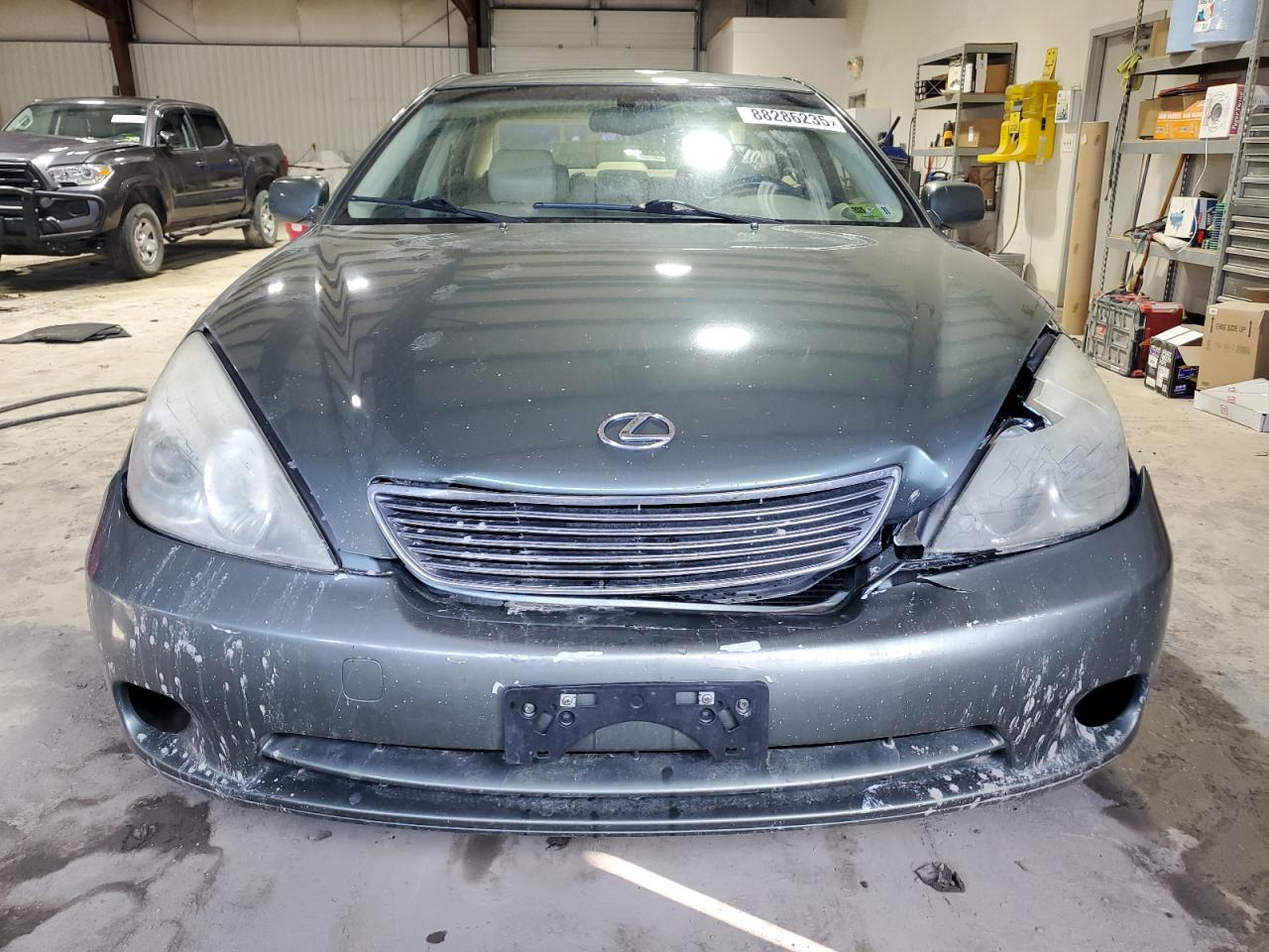 2005 Lexus ES - Image 5