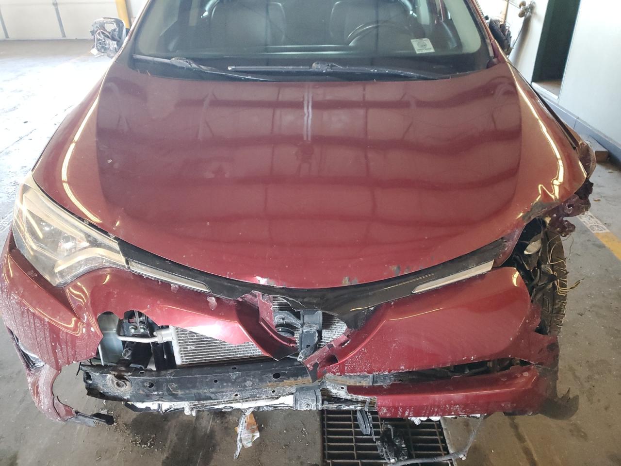 2018 Toyota RAV 4 - Image 14