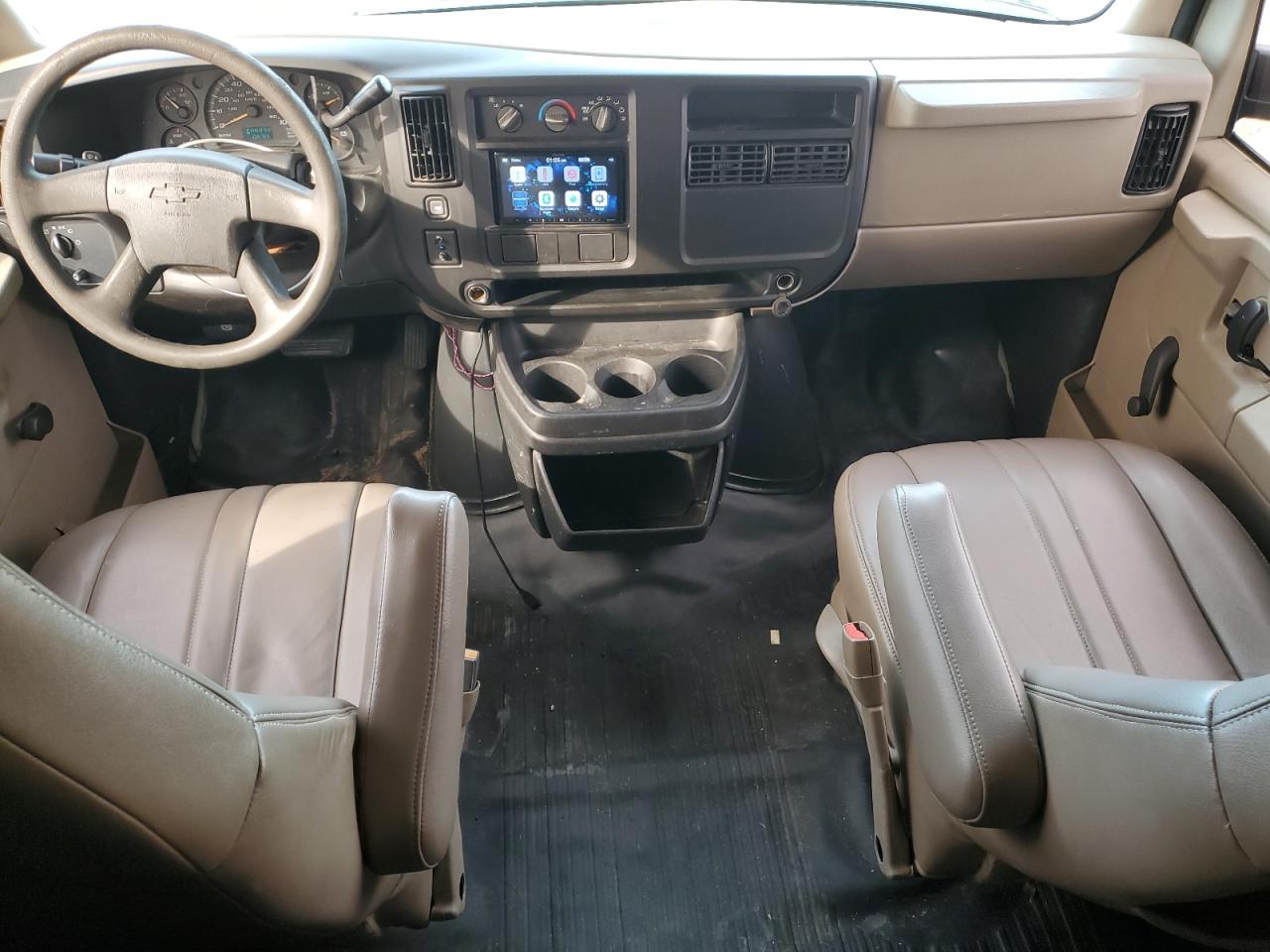 2005 Chevrolet Express G3500 VIN: 1GCHG35V051212838 Lot: 58730365