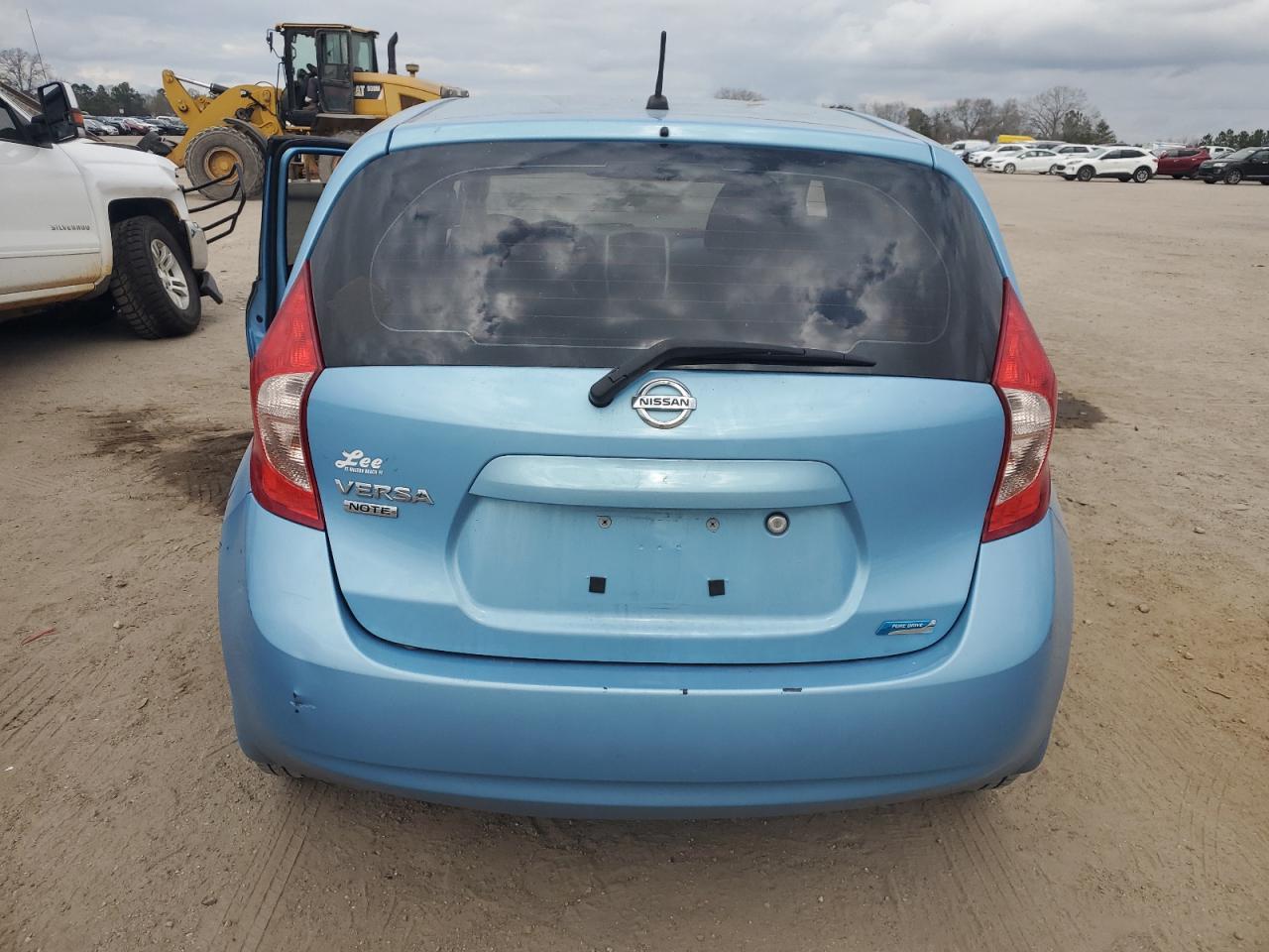 2015 Nissan Versa - Image 6