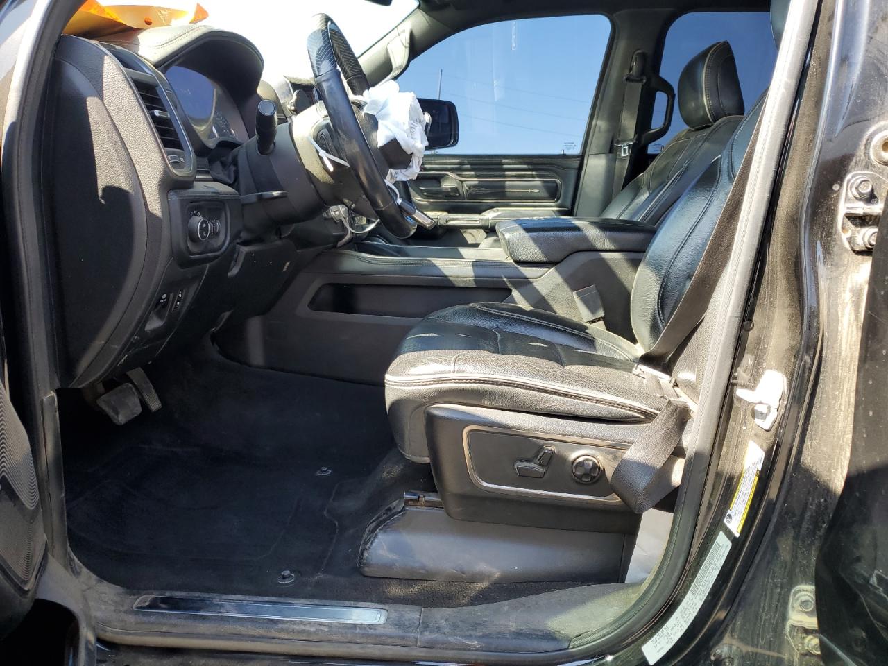 2019 RAM 1500 - Image 7