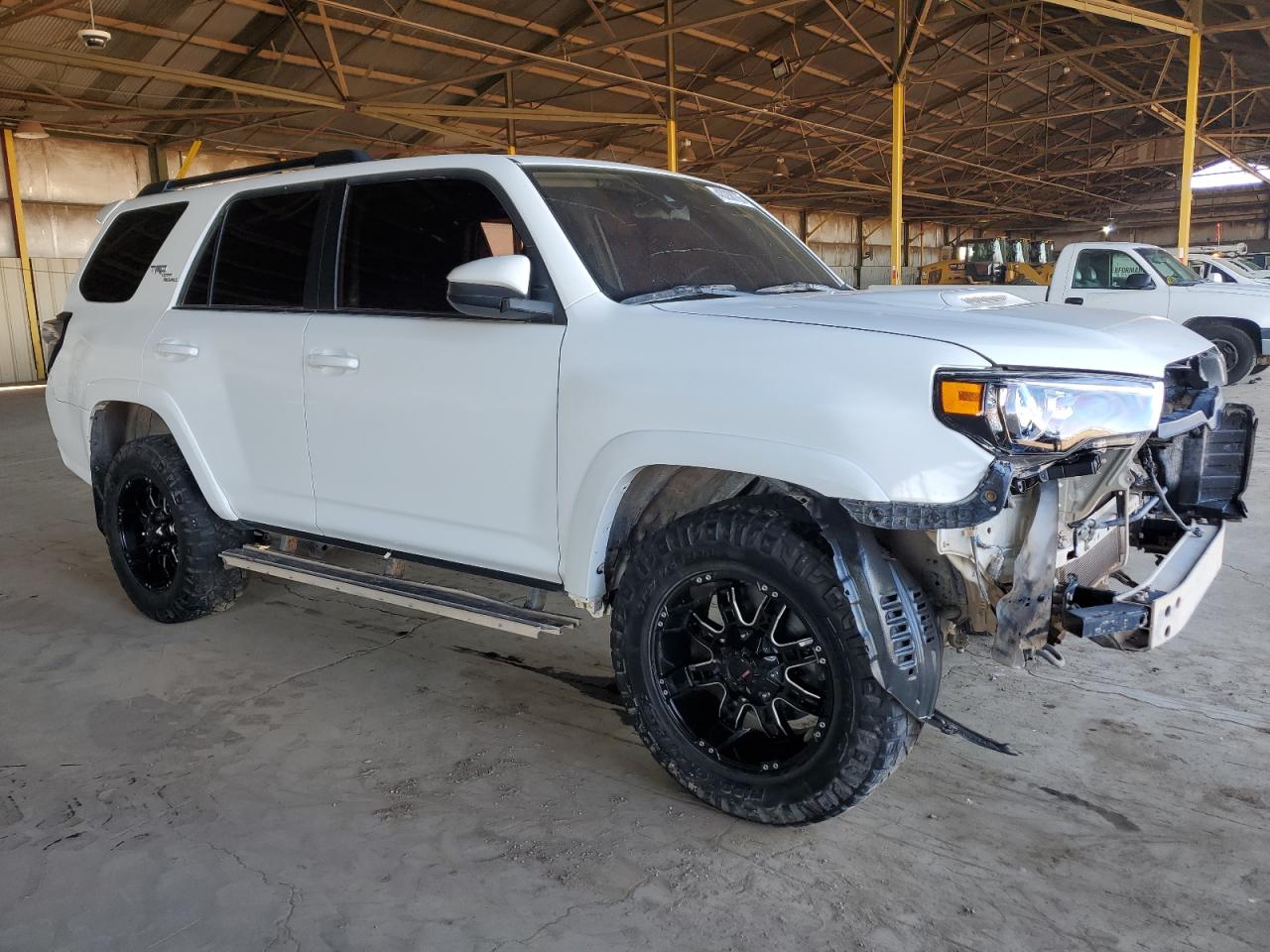 2022 Toyota 4Runner - Image 4