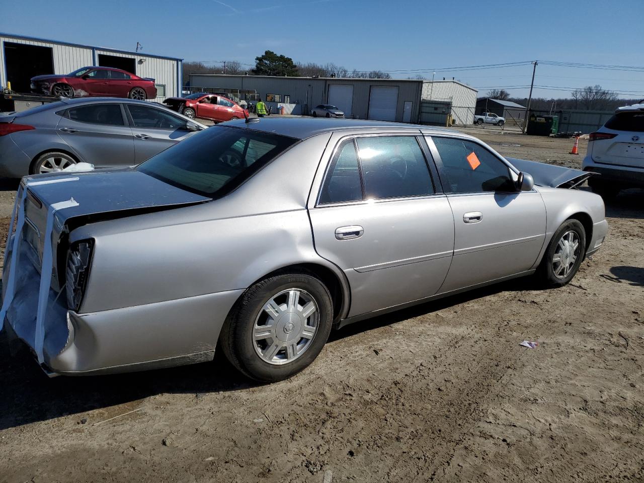 2005 Cadillac De Ville - Image 3