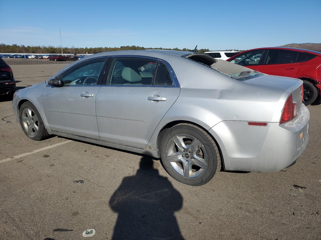 2010 Chevrolet Malibu - Image 2