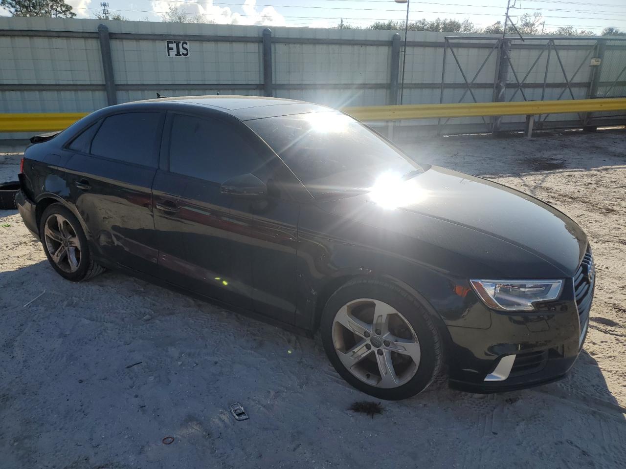 2018 Audi A3 - Image 4