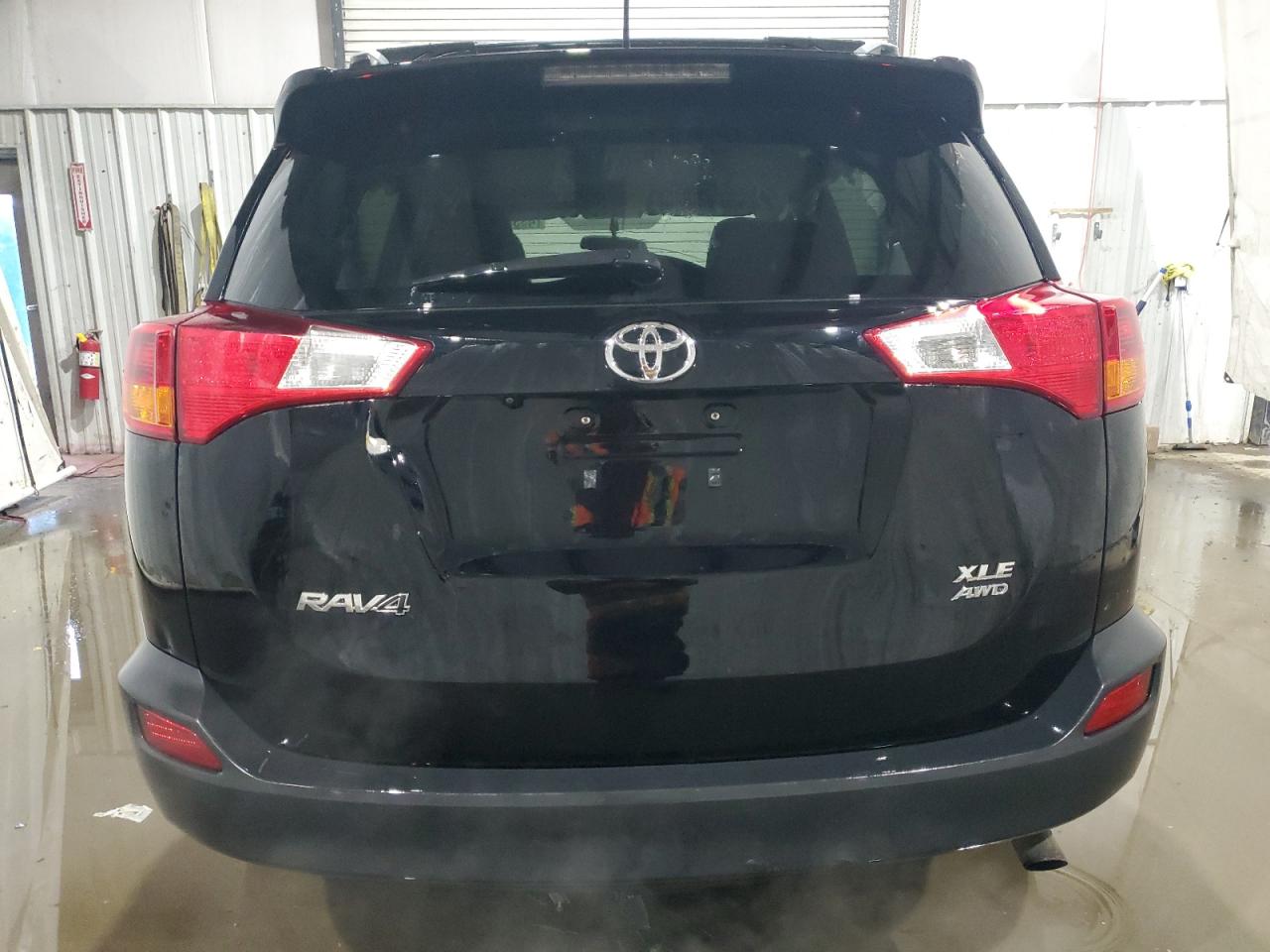 2015 Toyota RAV 4 - Image 6