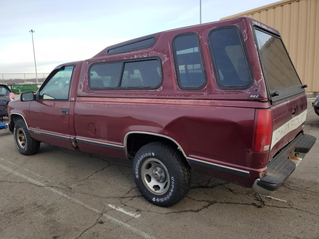 1996 Chevrolet GMT-400 - Image 2
