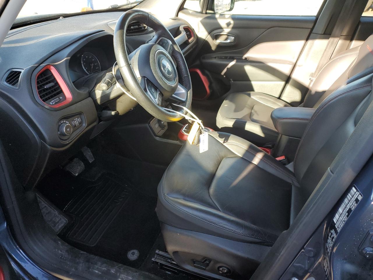 2021 Jeep Renegade - Image 7