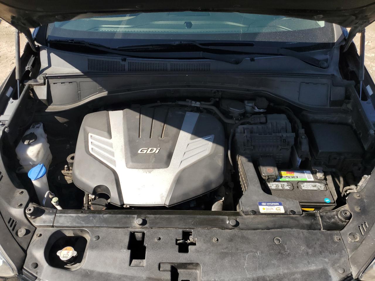 2018 Hyundai Santa Fe - Image 12