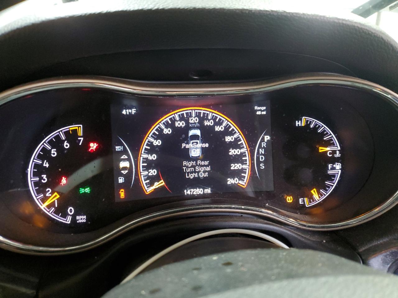 2014 Jeep Grand Cherokee - Image 9